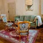 Boudoir De La Sagesse