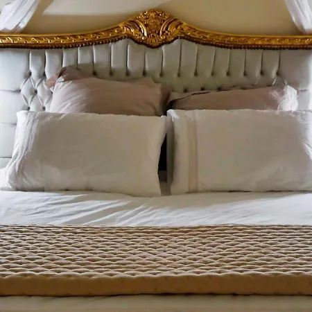 Boudoir De La Sagesse